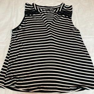 NWOT Cable & Gauge striped top with lace